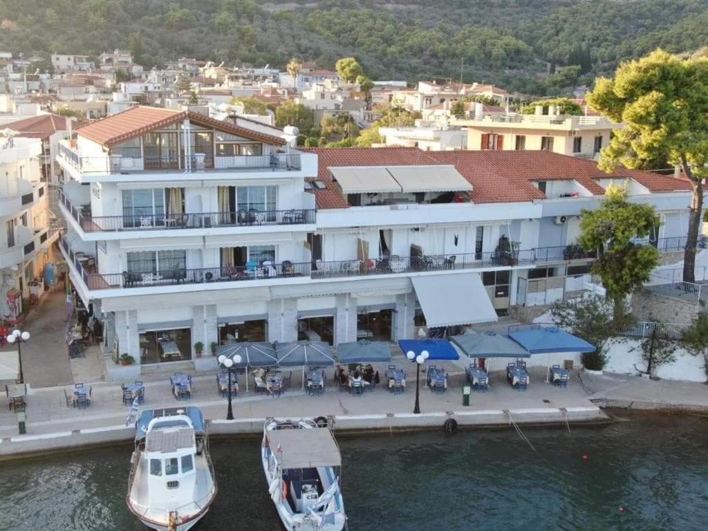 Hotel Mike Epidaurus Екстер'єр фото