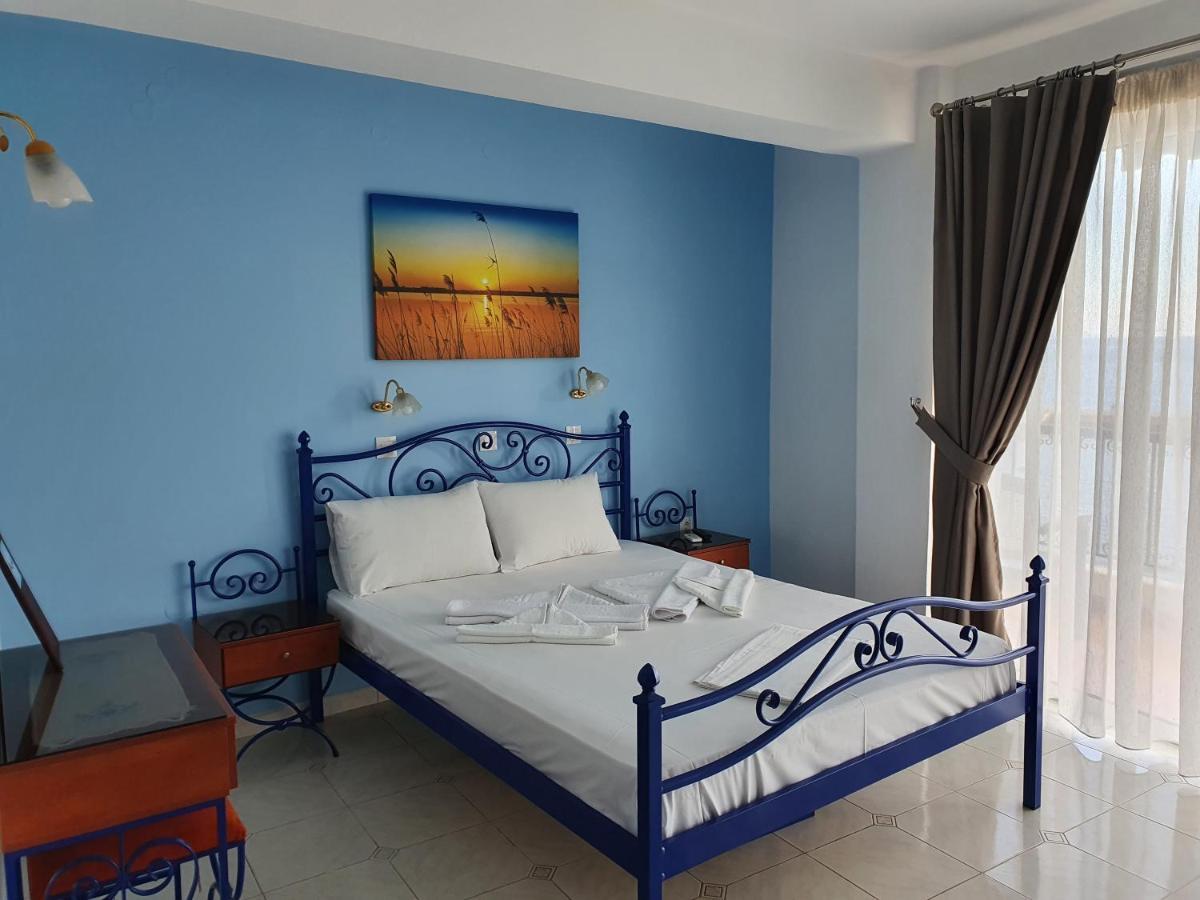 Hotel Mike Epidaurus Екстер'єр фото
