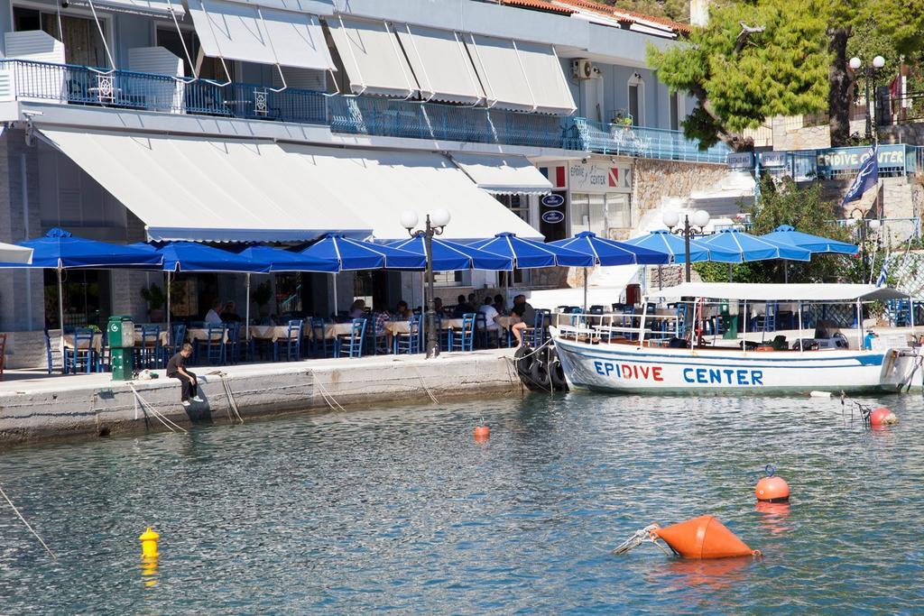 Hotel Mike Epidaurus Екстер'єр фото