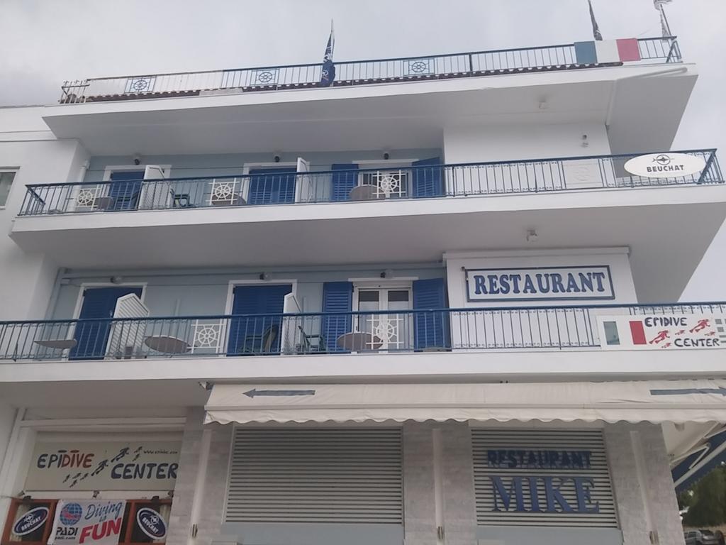 Hotel Mike Epidaurus Екстер'єр фото